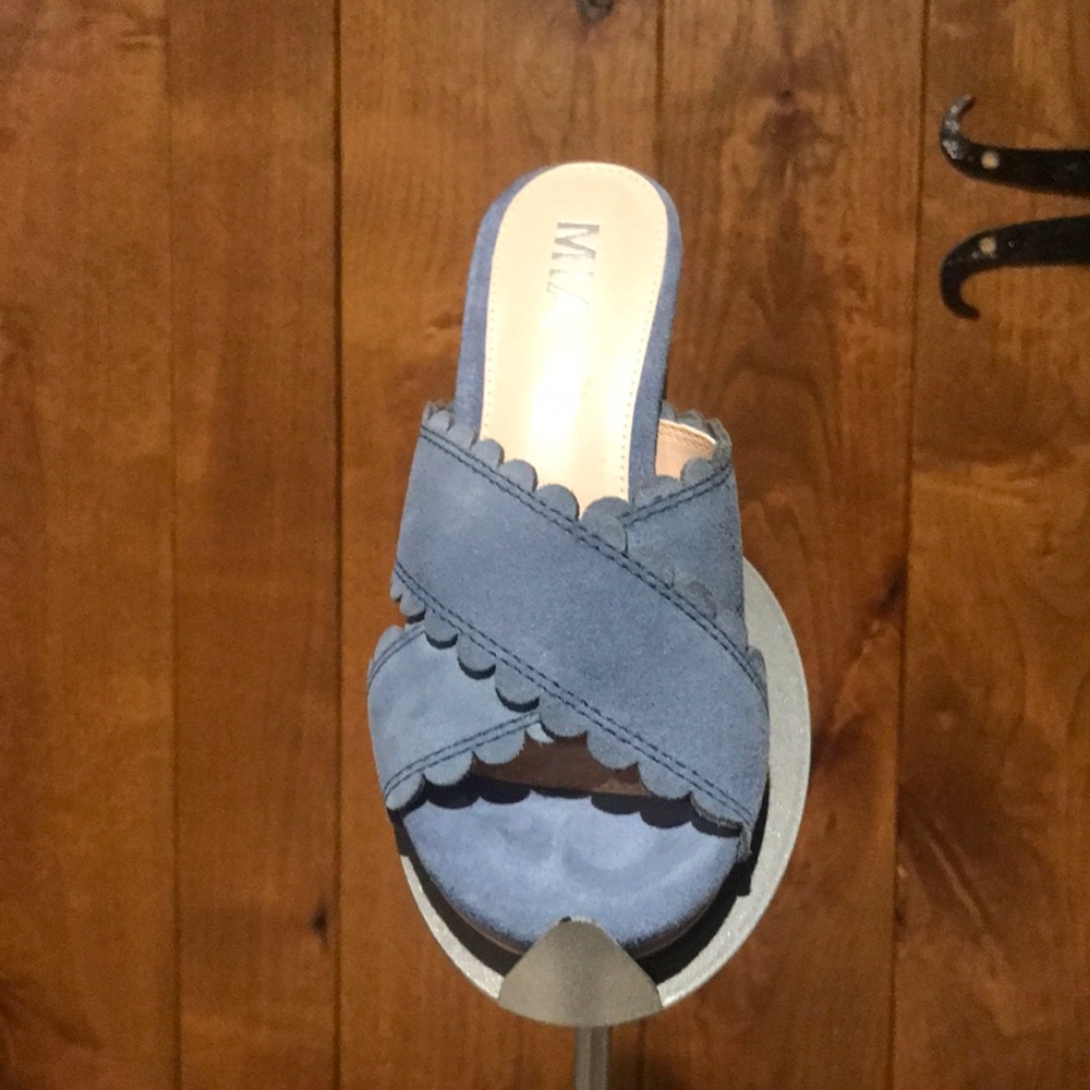 NWT MIA Blue Suede Open Toe Sandal